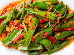 Resep Oseng Pedas Genjer, Lauk Praktis dan Murah Untuk Makan Siang