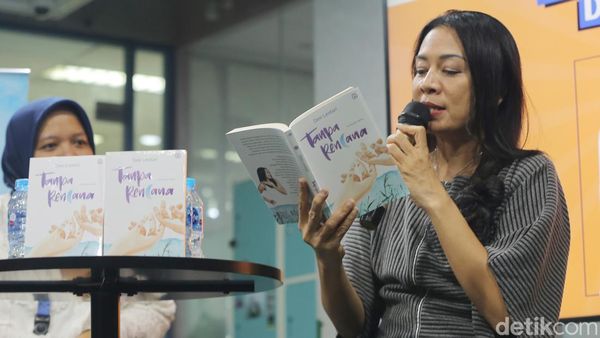 Ibu Suri Dee Lestari Tanya-Jawab Bareng Anak Detik