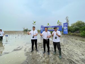 Aksi Restorasi Bumi Telkom Perbaiki Pantai Ikonik dari Ancaman Abrasi Aksi Restorasi Bumi Telkom Perbaiki Pantai Ikonik dari Ancaman Abrasi
