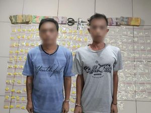 2 Pengedar yang Jual Pil Koplo ke Pengamen di Kota Probolinggo Diringkus 2 Pengedar yang Jual Pil Koplo ke Pengamen di Kota Probolinggo Diringkus