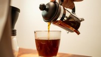 5 Alat Manual Brew untuk Seduh Kopi Enak di Rumah