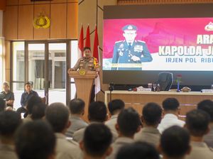 Kunjungi Purworejo-Cilacap, Kapolda Jamin Keamanan Coblosan Pilkada Kunjungi Purworejo-Cilacap, Kapolda Jamin Keamanan Coblosan Pilkada