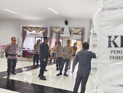 KPU-Kapolres Cek TPS Khusus dan Rawan Banjir di Inhu