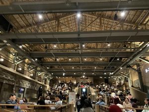 LG Sulap Bioskop Tua di Seoul Jadi Galeri Produk Nan Instagrammable LG Sulap Bioskop Tua di Seoul Jadi Galeri Produk Nan Instagrammable