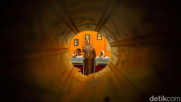 Mantap! Kini Siswa SD di Anambas Bisa Belajar dengan Internet