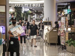 Lipstick Effect Beri Kenikmatan Sesaat, Alarm Tanda Bahaya buat Ekonomi