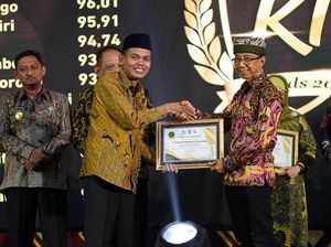 Banyuwangi Raih Penghargaan Badan Publik Informatif dari Komisi Informasi Jatim