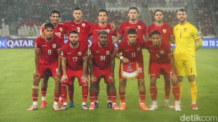 Potret Samurai Biru Libas Garuda 4-0 di SUGBK Timnas Indonesia tak berkutik dikala menjamu Timnas Jepang. Begitu 90 menit tubruk tuntas, Samurai Biru menang telak 4-0 atas Garuda, Jumat (15/11/2024).