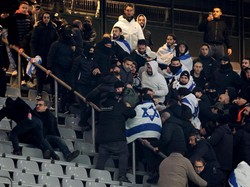 Laga Prancis vs Israel diwarnai sedikit keributan. Foto: Getty Images/Xavier Laine