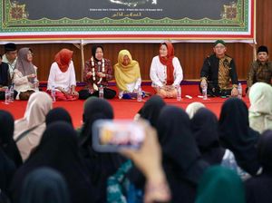 Risma Sebut Seni Budaya Berperan Besar dalam Satukan Keberagaman