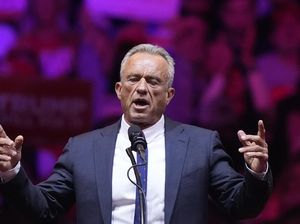 Robert F Kennedy Jr Mendadak Bantah Antivax, Ngaku Semua Anaknya Divaksin Robert F Kennedy Jr Mendadak Bantah Antivax, Ngaku Semua Anaknya Divaksin
