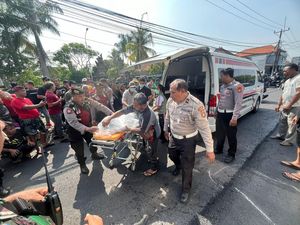 Gagal Nyalip, Wanita Muda Tewas Terlindas Bus di Badung Gagal Nyalip, Wanita Muda Tewas Terlindas Bus di Badung