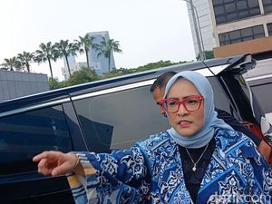 Astrid Kuya Menggebu di Rapat DPRD DKI, Uya Kuya Ungkap Fakta Ini Astrid Kuya Menggebu di Rapat DPRD DKI, Uya Kuya Ungkap Fakta Ini