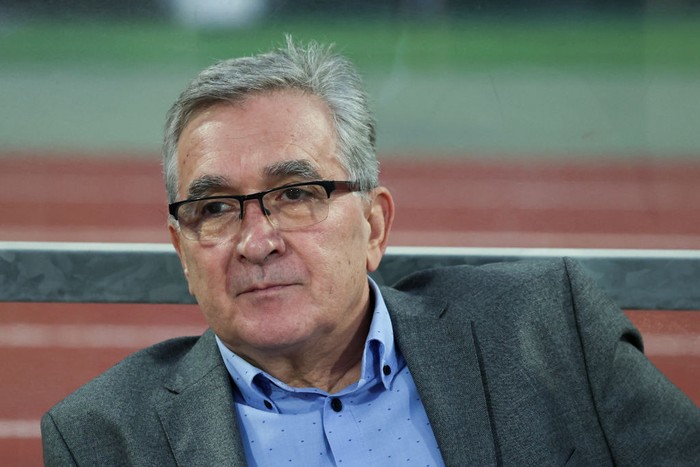 Branko Ivankovic MANAMA, BAHRAIN - NOVEMBER 14: Branko Ivankovic coach of China reacts during the FIFA World Cup Asian 3rd Qualifier Group C match between Bahrain and China at the Bahrain National Stadium on November 14, 2024 in Manama, Bahrain. (Photo by Zhizhao Wu/Getty Images)