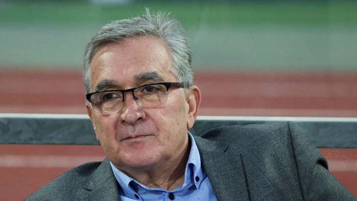 MANAMA, BAHRAIN - NOVEMBER 14:  Branko Ivankovic coach of China reacts during the FIFA World Cup Asian 3rd Qualifier Group C match between Bahrain and China at the Bahrain National Stadium on November 14, 2024 in Manama, Bahrain. (Photo by Zhizhao Wu/Getty Images)