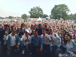 Antusiasme Dukungan Masyarakat Congeang Bikin Dony-Fajar Terkesan