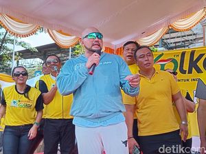 De Gadjah Tegaskan Helikopter dari Prabowo Bukan Hasil Korupsi De Gadjah Tegaskan Helikopter dari Prabowo Bukan Hasil Korupsi