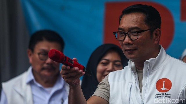 Update Informasi Selebriti InsertLive : Lisa Mariana Jadikan Biaya Sekolah Sebagai Syarat Damai, Berapa Kekayaan Ridwan Kamil?