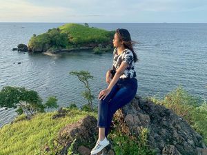 Nusa Kutu: Pulau Unik yang Dapat Dicapai dengan Jalan Kaki Saat Laut Surut Nusa Kutu: Pulau Unik yang Dapat Dicapai dengan Jalan Kaki Saat Laut Surut