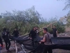 Polres Sampang Obrak abrik 2 Arena Judi Sabung Ayam