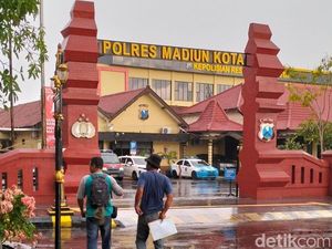 Pria Ngaku Wartawan di Kota Madiun Tipu Lansia Bermotif Jual Beli Motor Pria Ngaku Wartawan di Kota Madiun Tipu Lansia Bermotif Jual Beli Motor