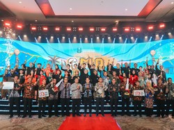 SMA Award 2024, Pj Gubernur Jatim Tekankan Jaga Prestasi