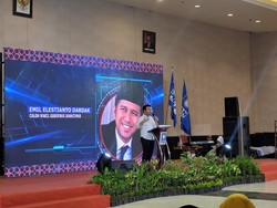 Emil Dardak Sampaikan Komitmen di Hadapan Ribuan Kader PAN Sidoarjo