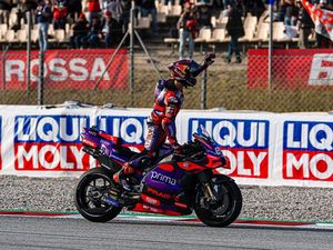 Profil Jorge Martin: Dulu Kurang Dana, Kini Juara Dunia MotoGP Profil Jorge Martin: Dulu Kurang Dana, Kini Juara Dunia MotoGP