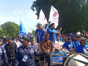 Kampanye Akbar, Luthfi-Yasin Naik Andong ke Benteng Vastenburg Kampanye Akbar, Luthfi-Yasin Naik Andong ke Benteng Vastenburg