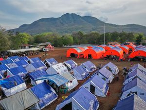 BNPB Mulai Data Lokasi Relokasi Warga Korban Erupsi Gunung Lewotobi