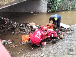 Geger Mayat Bayi Laki-laki Ditemukan Penuh Luka di Bawah Jembatan Sukabumi