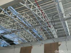 Plafon Pasar Jongke Solo Ambrol Diterjang Hujan-Angin Kencang