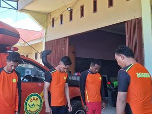 2 Gadis ABG Hilang Terseret Arus Saat Mandi di Air Terjun Ogomojolo Parimo 2 Gadis ABG Hilang Terseret Arus Saat Mandi di Air Terjun Ogomojolo Parimo