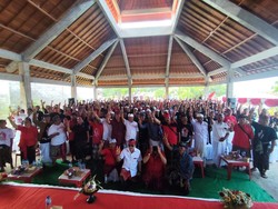 Koster Rancang  Shuttle Bus Murah Singaraja-Denpasar, Jarak Tempuh 1,5 Jam