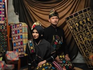 Anak TGB dan Mahfud Md Resmi Menikah, Mahar 1.711 US$-20 Gram Emas Anak TGB dan Mahfud Md Resmi Menikah, Mahar 1.711 US$-20 Gram Emas