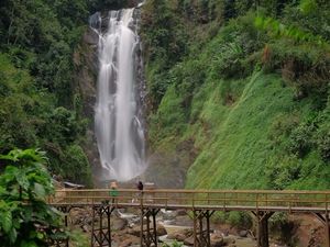 Wisata Air Terjun Bedegung: Daya Tarik, Lokasi, Fasilitas hingga Harga Tiket
