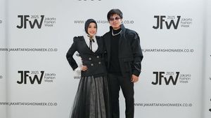 Keseruan Aurel dan Atta Halilintar Jajan dan Kulineran di Jepang