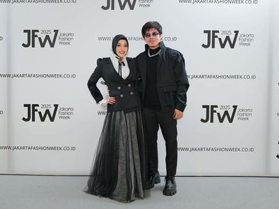 Keseruan Aurel dan Atta Halilintar Jajan dan Kulineran di Jepang