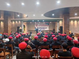 GRIB Jaya Kota Batu Deklarasikan Dukung Paslon Firhando Gumelar-Rudi GRIB Jaya Kota Batu Deklarasikan Dukung Paslon Firhando Gumelar-Rudi