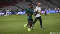 Laga Indonesia vs Arab Saudi digelar pada Selasa (18/11/2024) di Stadion Utama Gelora Bung Karno, Jakarta. Kickoff pukul 19.00 WIB.