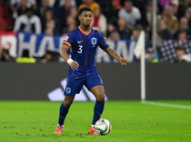 Chelsea dan Jorrel Hato Sepakati Transfer, Tinggal Negosiasi dengan Ajax