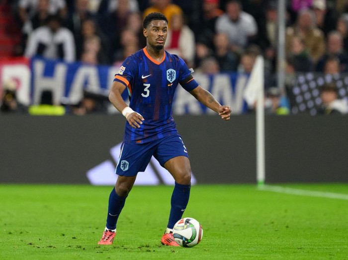 MUNICH, GERMANY - OCTOBER 14: Jorrel Hato of Netherlands in action during the UEFA Nations League 2024/25 League A Group A3 match between Germany and Netherlands at on October 14, 2024 in Munich, Germany. (Photo by Christian Kaspar-Bartke/Getty Images for DFB)