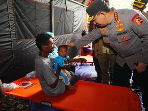 Pemkab Bagikan Formulir, Pengungsi Erupsi Lewotobi Masih Berat Direlokasi Pemkab Bagikan Formulir, Pengungsi Erupsi Lewotobi Masih Berat Direlokasi