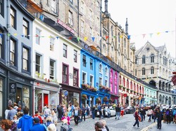 Kisah Jalan Terpendek Sedunia, Panjangnya Cuma 2 Meter