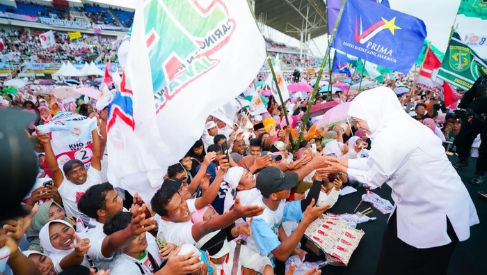 Khofifah Indar Parawansa Khofifah Indar Parawansa