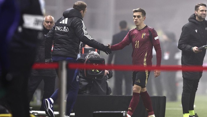 Leandro Trossard BUDAPEST, HUNGARY - NOVEMBER 17 : Trossard Leandro forward of Belgium; during the UEFA Nations League tournament League A Phase Group A2 match between Israel and Belgium on November 17, 2024 in Budapest, Hungary, 17/11/2024 ( Photo by Tomas Sisk / Photo News via Getty Images)
