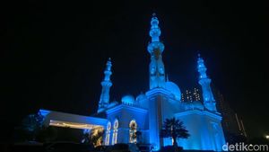 Masjid At-Thohir, Ikon Wisata Religi di Depok