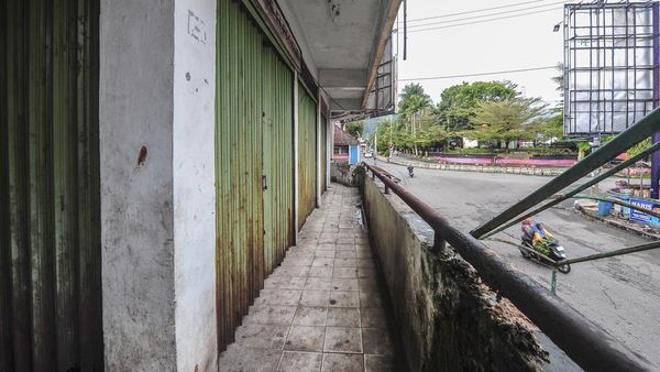 Potret Kincai Plaza di Sungai Penuh Terbengkalai 18 Tahun