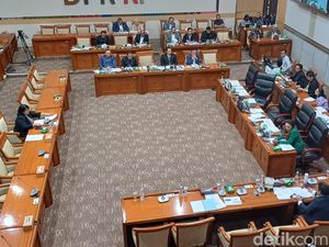 Capim Poengky soal KPK Kalah di Praperadilan Sahbirin: Sangat Memalukan Capim Poengky soal KPK Kalah di Praperadilan Sahbirin: Sangat Memalukan