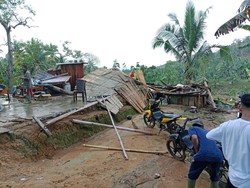 9 Rumah Rusak Diterjang Angin Kencang di Gorontalo, Korban Mengungsi